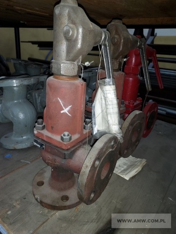 Armatura i materiały instalacyjne - pakiet zawierający 91 poz. asort. (wg oddzielnego wykazu), w tym m.in: rury stalowe i CPV, kolana, zawory, złączki itp. 